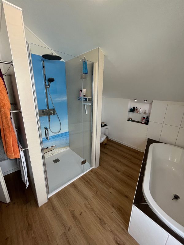 Teilbadsanierung mit neuer Dusche im Malediven-Look im Raum Wetzlar 6